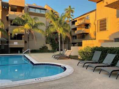 Welcome to The Terrace Condominiun in Kendall