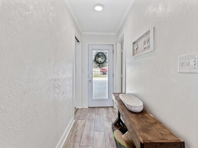 1613 E Lake Dr, Weatherford, TX 76087 - photo 6