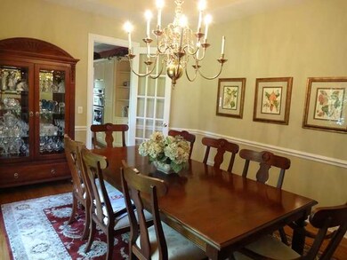 59 Pine Tree Ln, Burr Ridge, IL 60527 - photo 3