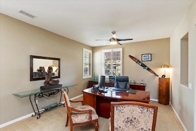 06-Living Room
