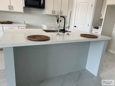 2692 Del Roble Ln unit 16, Brownsville, TX 78526 - photo 5