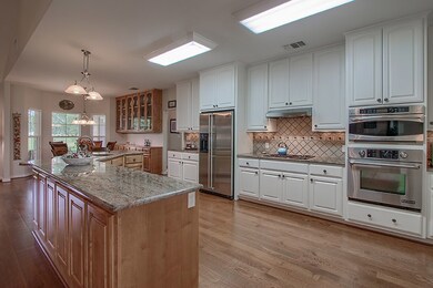 569 Cowboy Trail, Fredericksburg, TX 78624 - photo 6