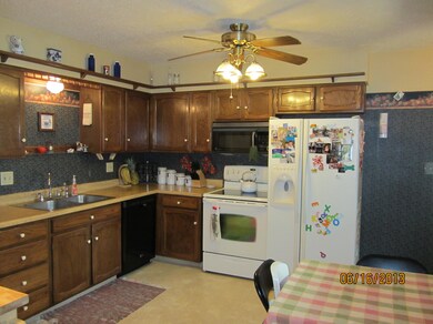 Kitchen<|><|>