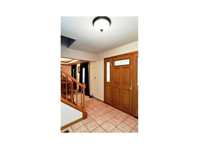 Foyer.