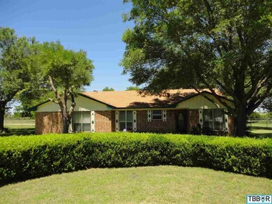 2068 Moores Mill Rd, Temple, TX 76504 - photo 4