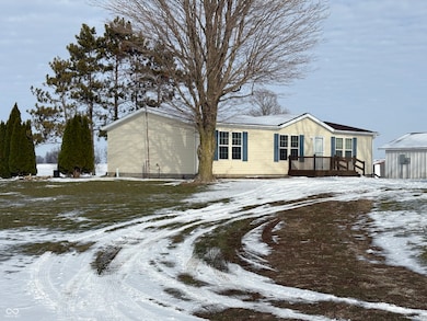 10748 E 300 S, Crawfordsville, IN 47933 - photo 4