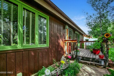 112 River View Rd-014
