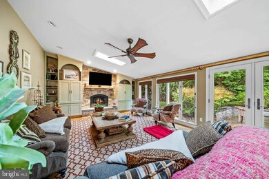 1204 Boyce Ave, Towson, MD 21204 - photo 2