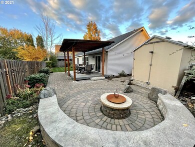 1423 SE 8th Ave, Canby, OR 97013 - photo 3