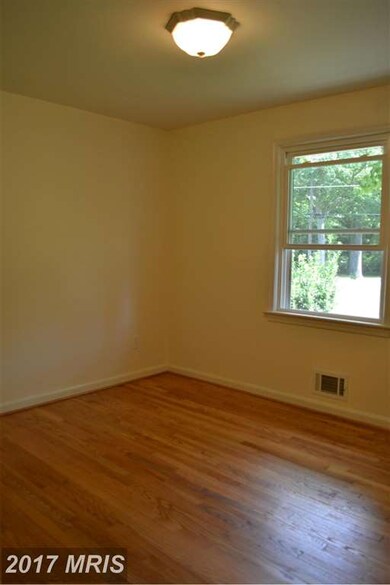 14205 Brandywine Heights Rd, Brandywine, MD 20613 - photo 7