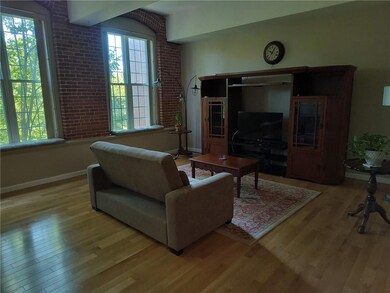 2 School St unit 406, Lincoln, RI 02865 - photo 3