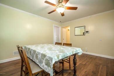 6917 Beard Ct, Louisville, KY 40228 - photo 5