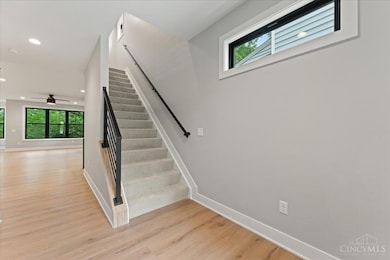 3259 Berwyn Place, Cincinnati, OH 45209 - photo 5