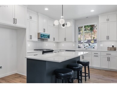 131 Shelton McMurphey Blvd, Eugene, OR 97401 - photo 5