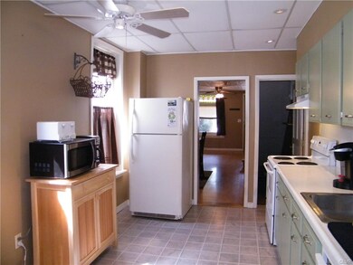 Plenty of natural light!