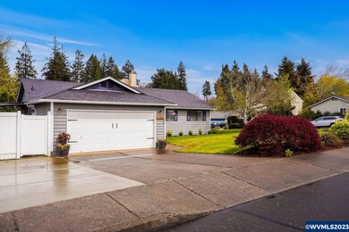 5256 Lone Fir Ave SE, Salem, OR 97306 - photo 3