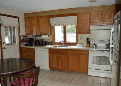 47-49 Boutwell St, Boston, MA 02122 - photo 4