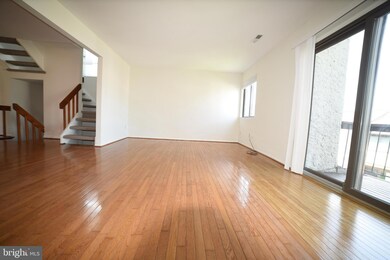 1601 Linden Way, King of Prussia, PA 19406 - photo 4