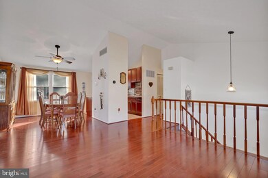 16131 Olmstead Ln, Woodbridge, VA 22191 - photo 7