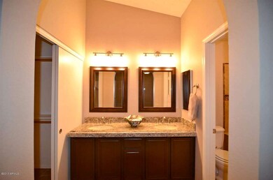 Master Vanity