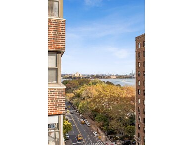 80 E End Ave unit 12D, New York, NY 10028 - photo 6