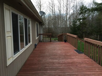 2120 Nelson Rd, Raymond, WA 98577 - photo 7