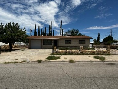 205 Bernadine Ave, El Paso, TX 79915 - photo 2