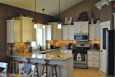 7162 Nantucket Dr SW, Byron Center, MI 49315 - photo 6