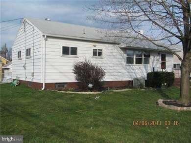 203 Bailey Ave, Maple Shade, NJ 08052 - photo 2