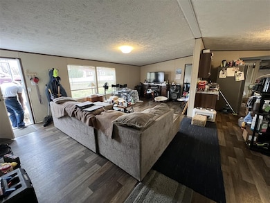 253 Carterville Heights Rd, Wytheville, VA 24382 - photo 3