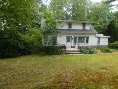 1855 Pennsylvania 739, Dingmans Ferry, PA 18328 - photo 2