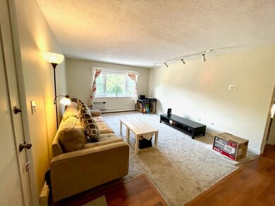 79 Walnut St unit 11, Newtonville, MA 02460 - photo 2