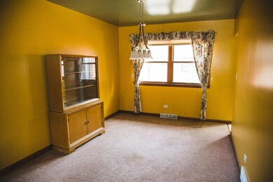 3405 Martha St, Highland, IN 46322 - photo 5