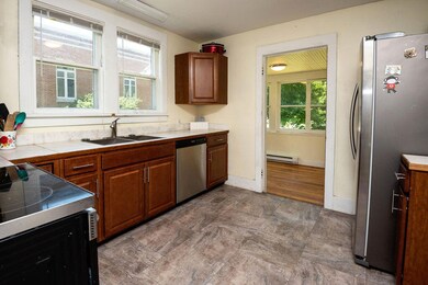 1331BroadwaystAllisonFaris-9
