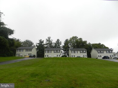 653 E Spencer St, Culpeper, VA 22701 - photo 2