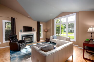 2525 McIntosh-21