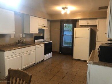 1017 Daleford Ave, Lansing, MI 48915 - photo 4