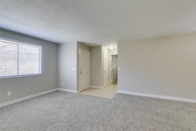 6750 Del Rey Ave unit 161, Las Vegas, NV 89146 - photo 3