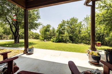 1703 Adams Ln, Azle, TX 76020 - photo 6