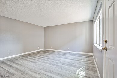 4280 Tara Ave unit 1, Las Vegas, NV 89102 - photo 7