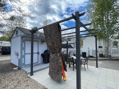 Nice Pergola & Patio For Relaxing