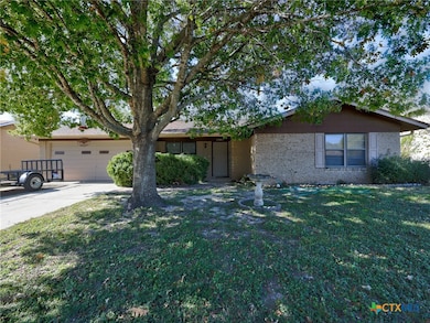 103 Lackey, Florence, TX 76527 - photo 2