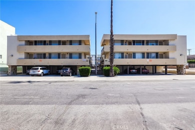 3430 Elm Ave unit 10, Long Beach, CA 90807 - photo 4