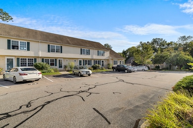 73 Briar Ln unit 73, Norwich, CT 06360 - photo 5