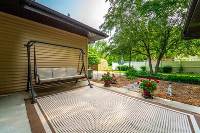 9010 Noble St, Merrillville, IN 46410 - photo 5