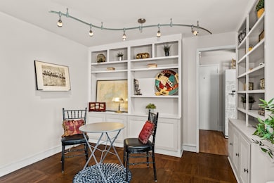 Ridge Davis Cooperative Apartments unit 506, Evanston, IL 60201 - photo 7