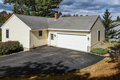 531 Auburn St Portland ME-large-008-007-