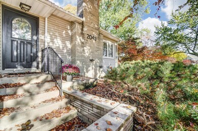 2043 Edgemont Rd.