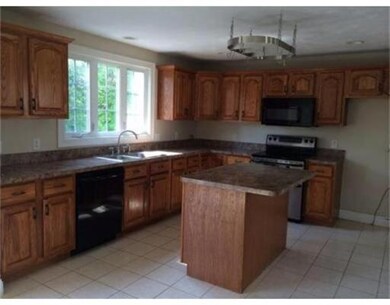 21 Winifreds Way unit t, Rutland, MA 01543 - photo 2