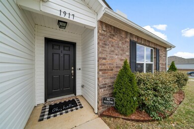 1917 S 12th St, Broken Arrow, OK 74012 - photo 4